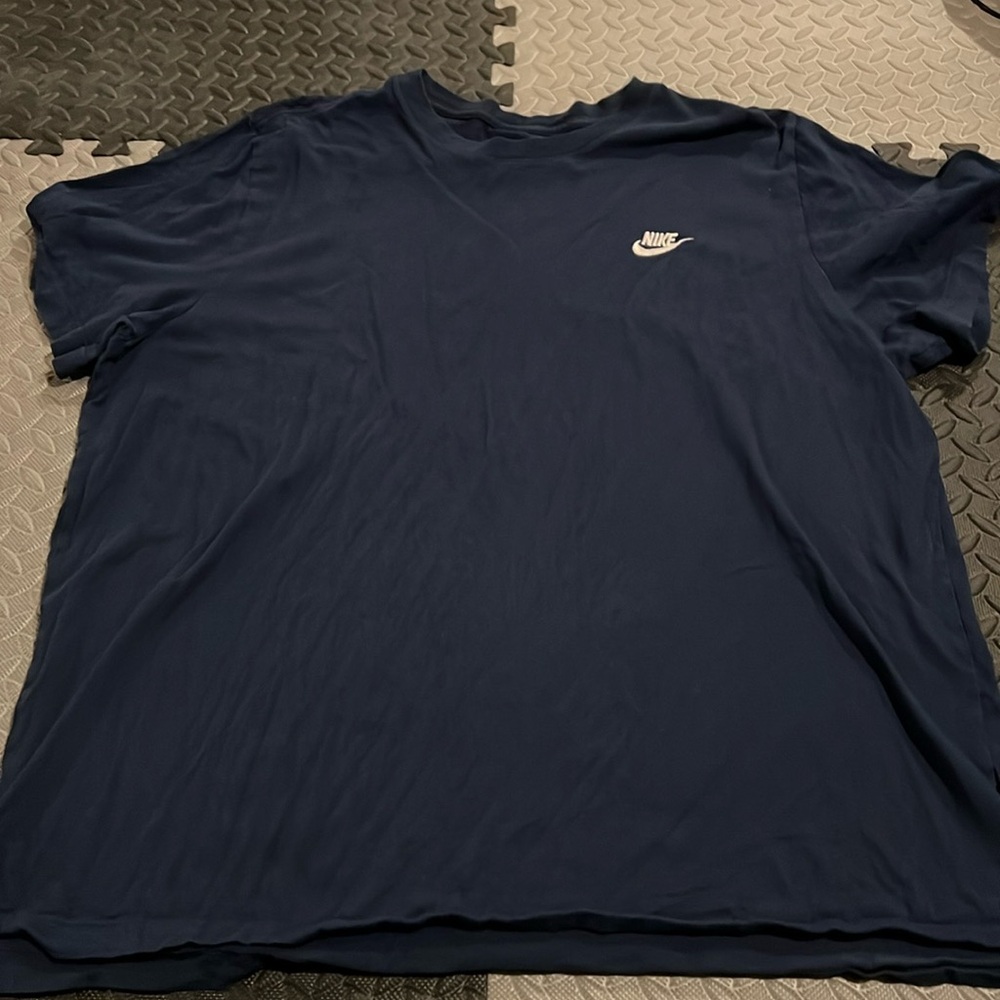 Nike Men’s Shirt 2XL